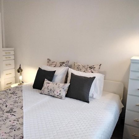 Buddies Charm House Авейру Экстерьер фото