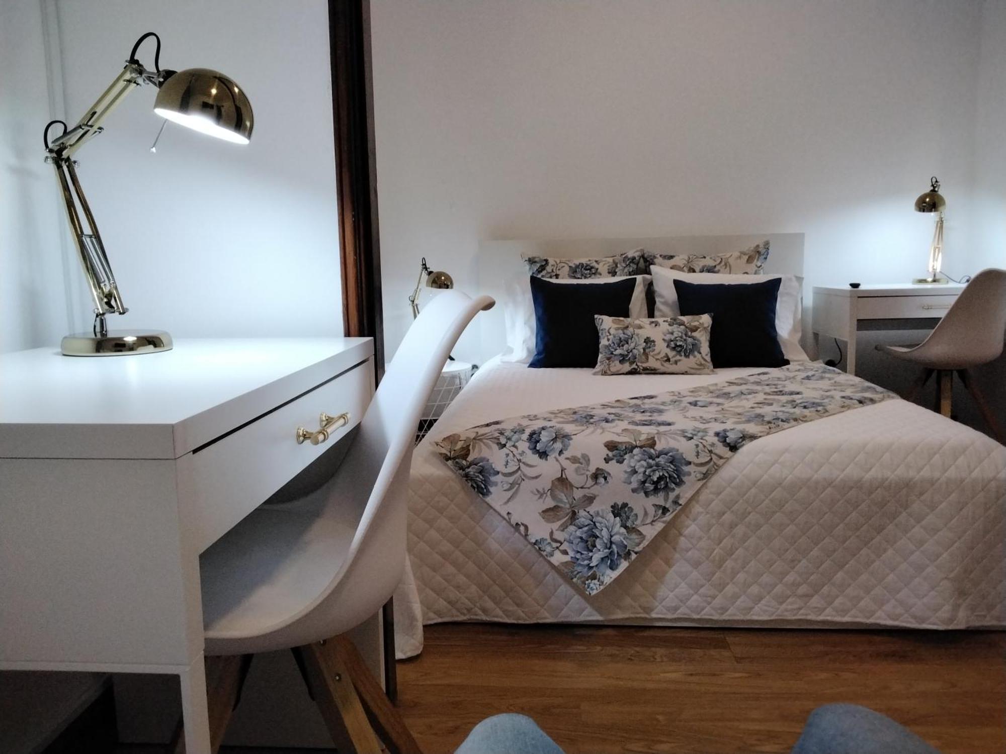 Buddies Charm House Авейру Экстерьер фото