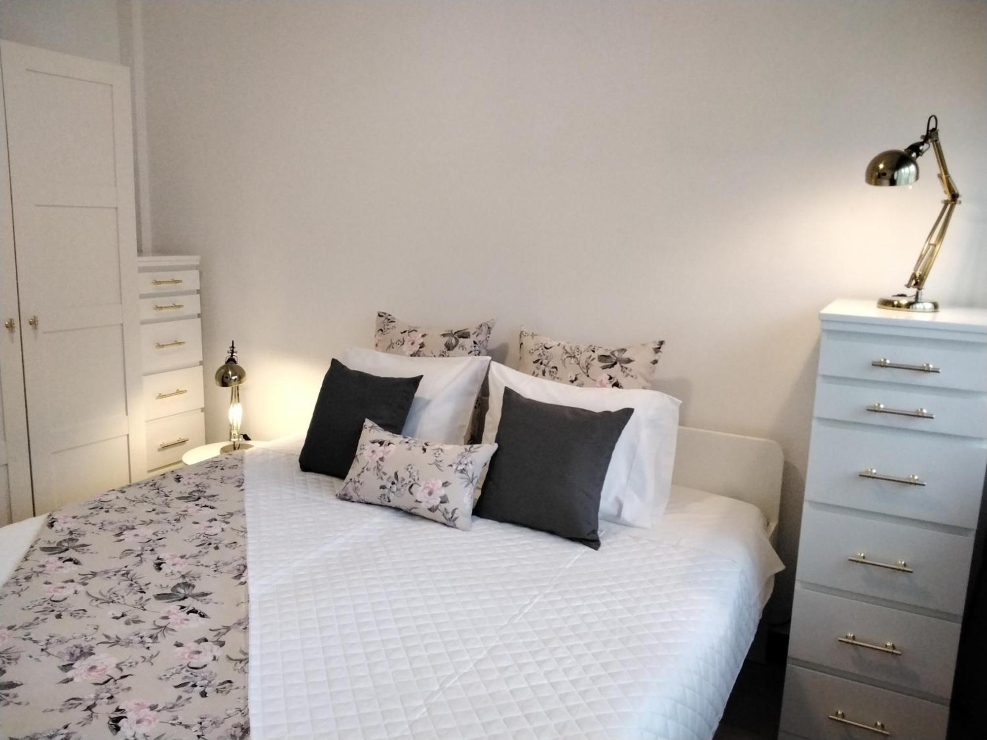 Buddies Charm House Авейру Экстерьер фото